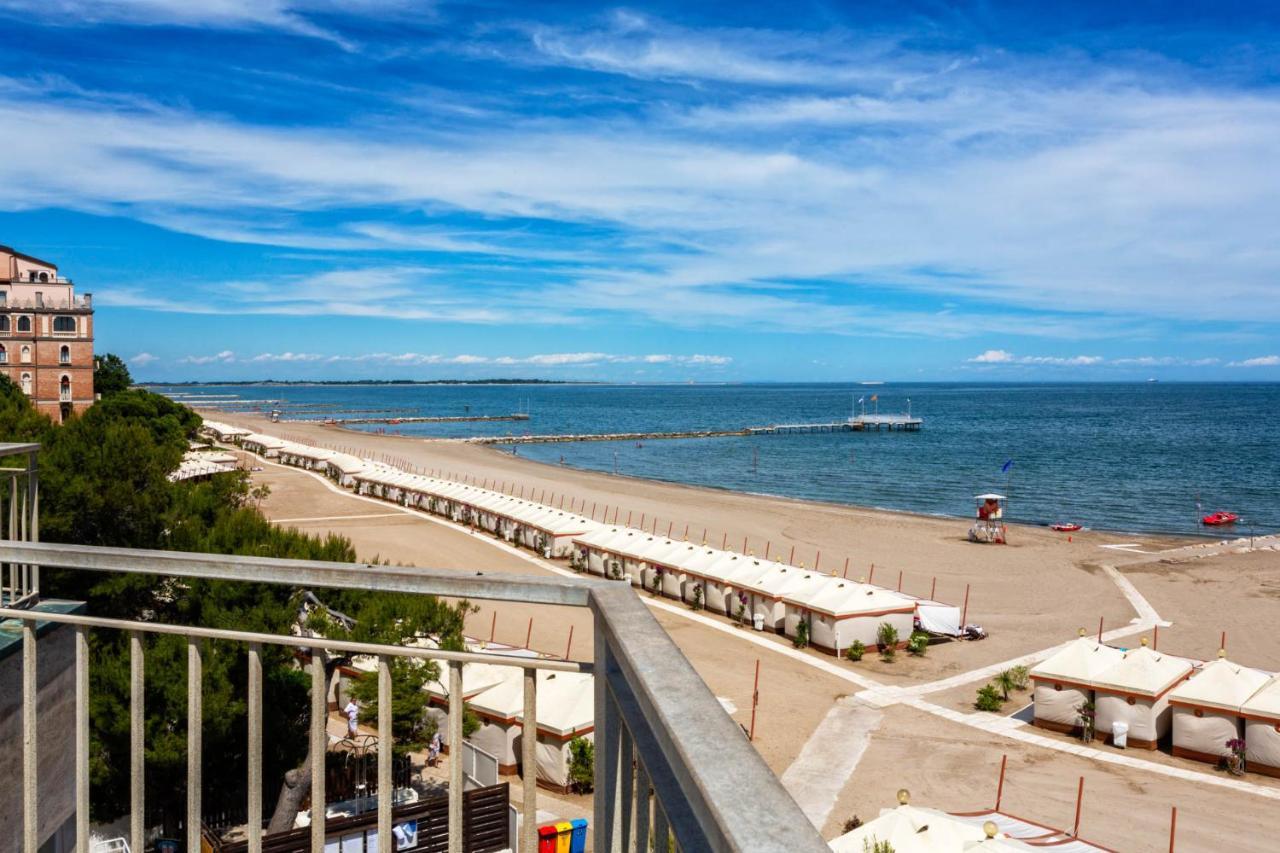 Hotel Petit Palais Lido di Venezia Exterior photo